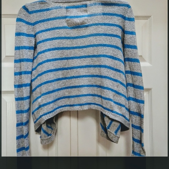 Hollister open gap sweater women's XS - Picture 5 of 8